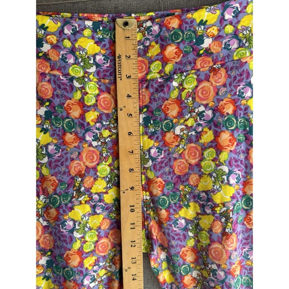 LuLaRoe Disney Leggings OS One Size Tall & Curvy Purple Yellow Daisy Duck Floral - Picture 3 of 6
